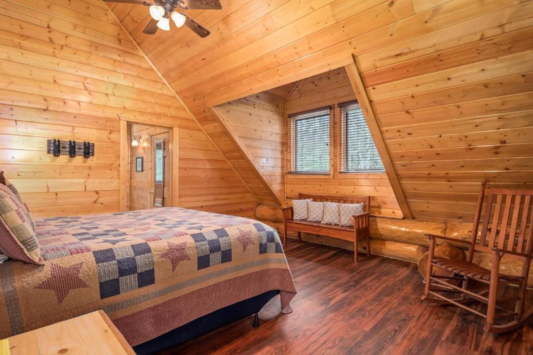 Photo of Bedroom in Pittman Center