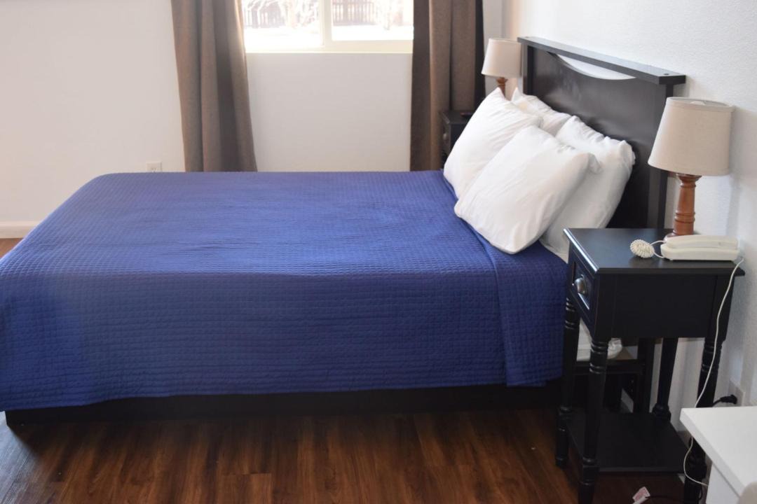 Photo of Bedroom in Lyons