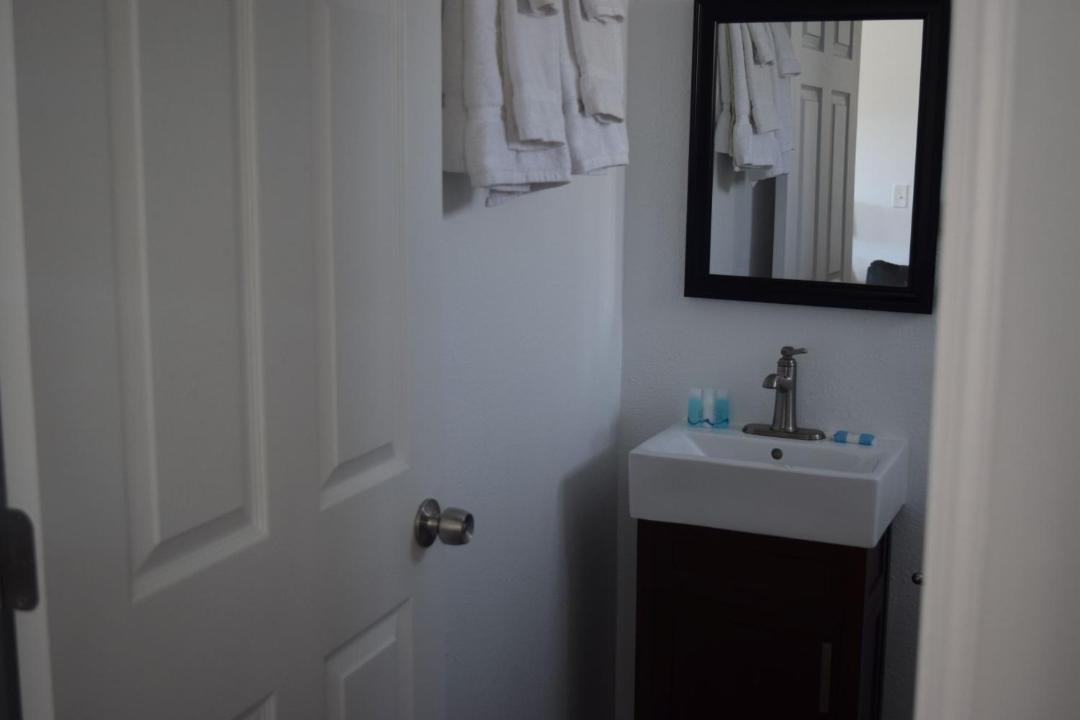 Photo of Bathroom in Lyons