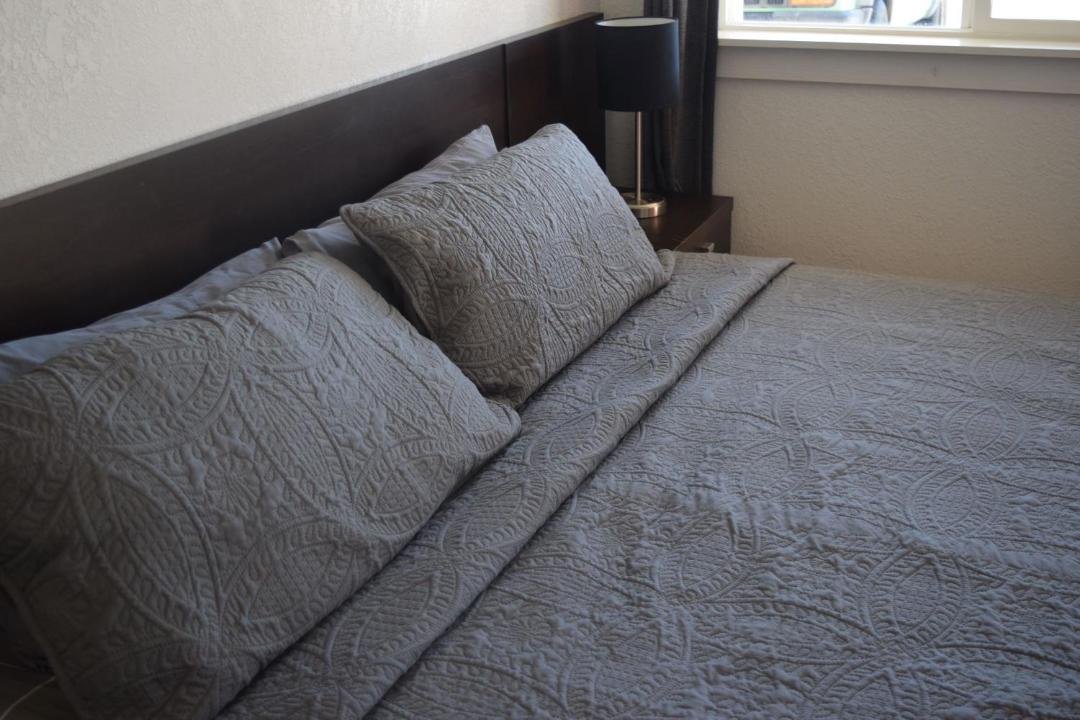 Photo of Bedroom in Lyons