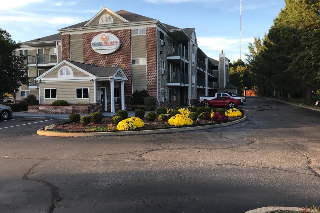 Photo of Buildings in Ellendale