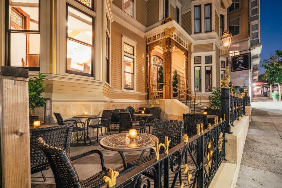Photo of Patio Balcony in Lower Pacific Heights
