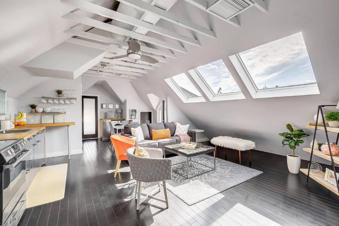 Photo of Livingroom in Uptown
