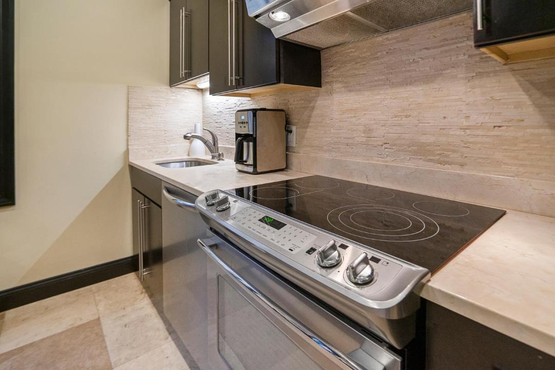 Photo of Kitchen in College Hill