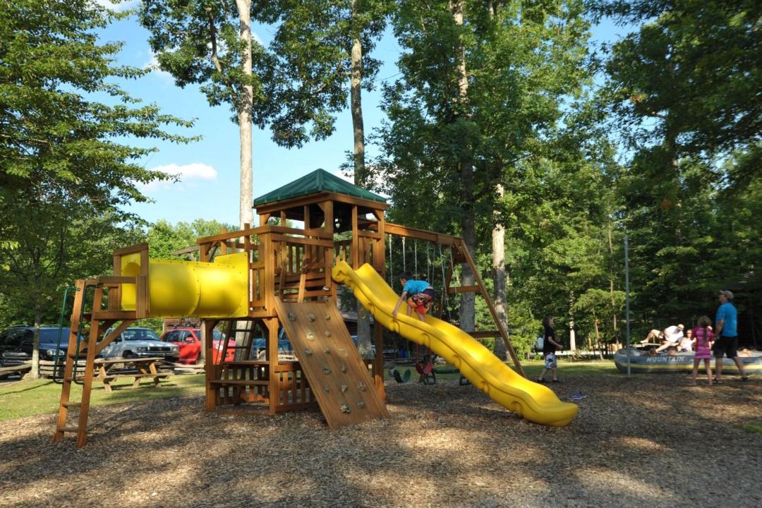 Photo of Others in Victor