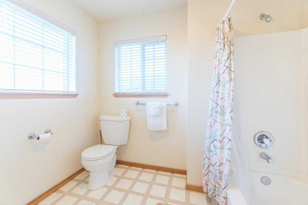 Photo of Bathroom in Tolovana Park