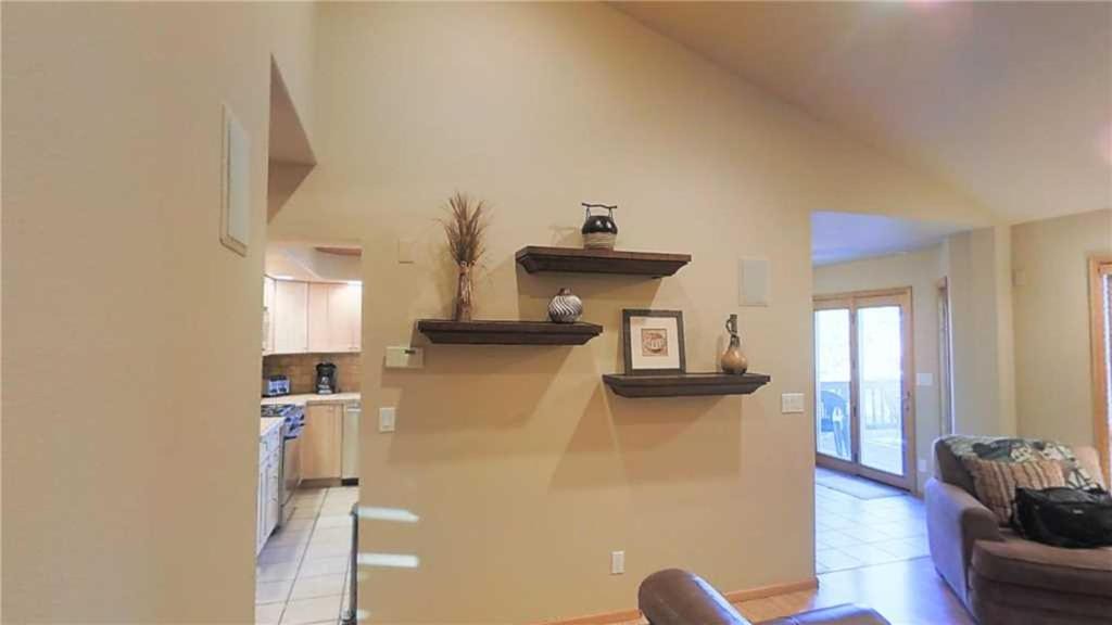 Photo of Livingroom in Twin Creek Village