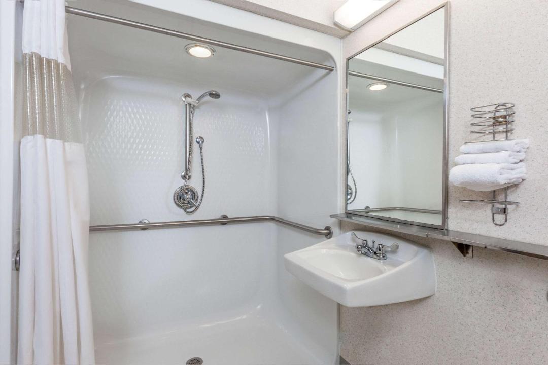 Photo of Bathroom in Howell