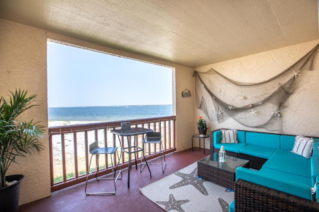 Photo of Patio Balcony in Navarre Beach