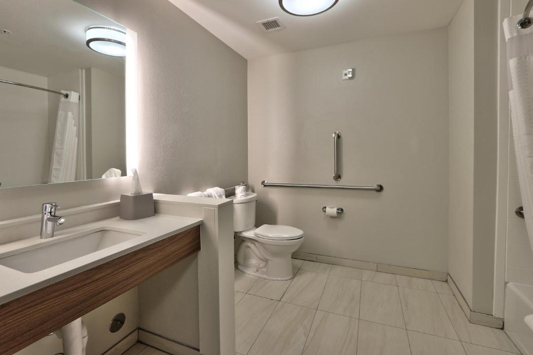 Photo of Bathroom in Broomfield