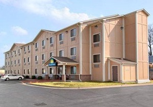 Days Inn by Wyndham Dyersburg