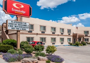 Econo Lodge Inn & Suites Santa Fe