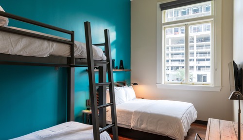 Suite, Accessible ((ADA) Private Queen and Bunks Ensuite)