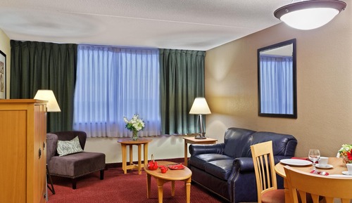 Club Room, 1 King Bed
