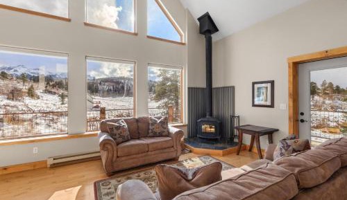 Three-Bedroom Vacation Home 