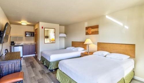 Queen Room with Two Queen Beds