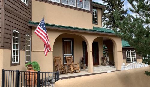 Four-Bedroom Vacation Home