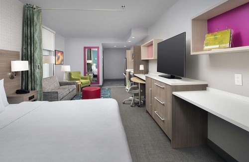 Sobro Hotel | Home2 Suites by Hilton Nashville Downtown Convention Center
