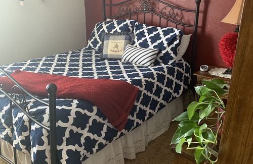 North Central Westminster House | "Colorado welcomes you”