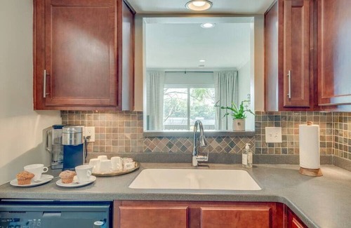 North Capitol Apartment | Newly decorated , freshly remodeled , thoughtfully designed with a speakeasy vibe