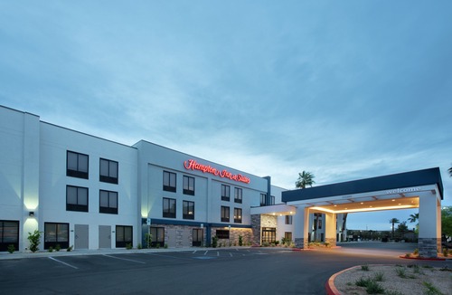 Whitney Ranch Hotel | Hampton Inn & Suites Las Vegas-Henderson