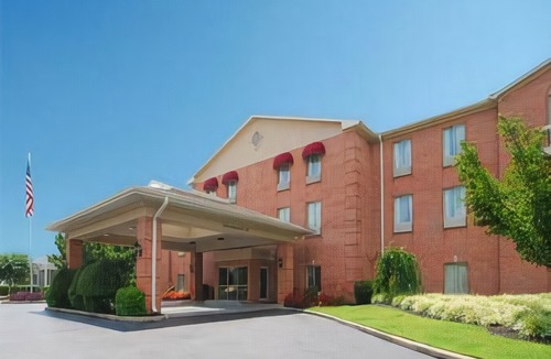 Germantown Hotel | Quality Inn & Suites Germantown North