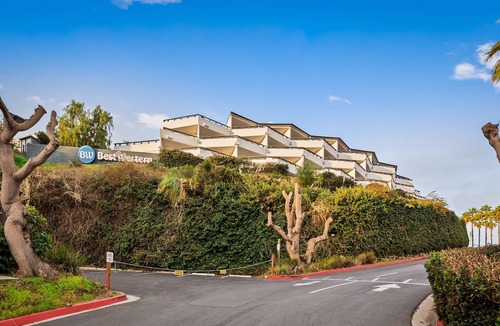 Encinitas Hotel | Best Western Encinitas Inn & Suites at Moonlight Beach