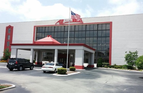 Jackson Hotel | Clarion Hotel Convention Center Jackson Northwest
