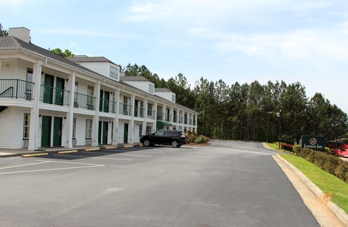 Greensboro Hotel | Quality Inn & Suites Near Lake Oconee