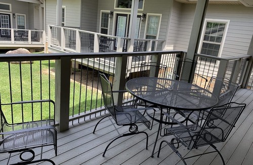 Gatlinburg Cottage | Carr's Northside Cottages - 3 Beds #415