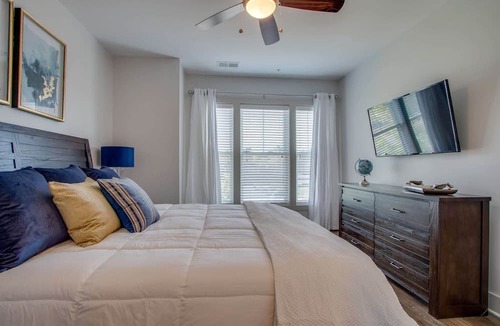 Nashville Apartment | New* East Nash - King Bed, Short Drive to Dwntwn!