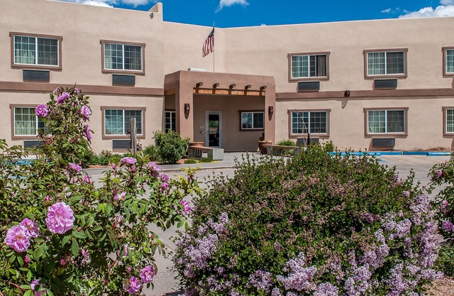 Econo Lodge Inn & Suites Santa Fe