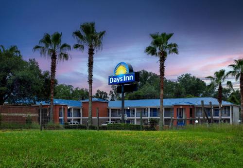 Days Inn 